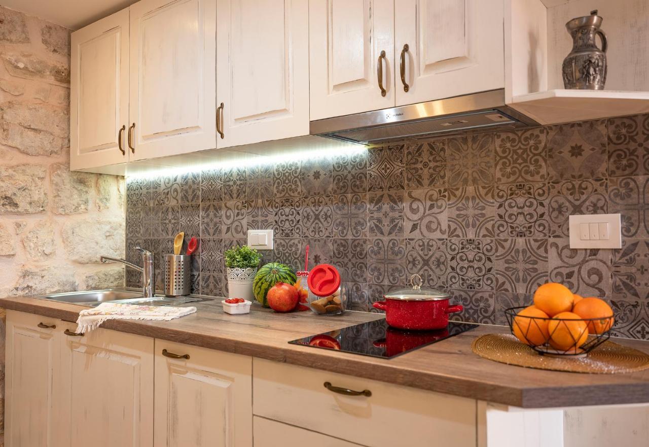 Imperia Ii - Chic! Place Appartement *